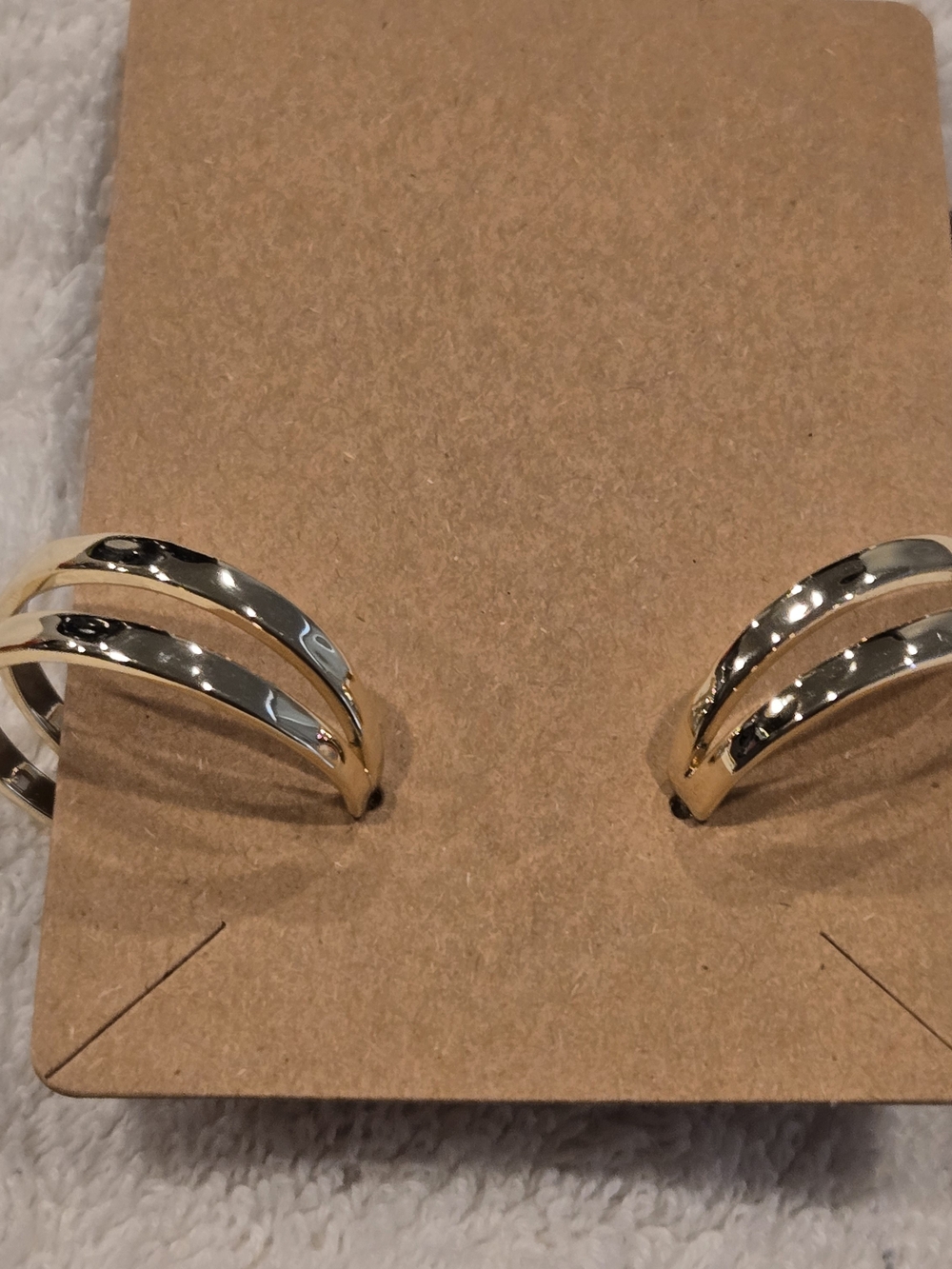 Gold Split Hoop Earrings - Elegant Women's Jewelry